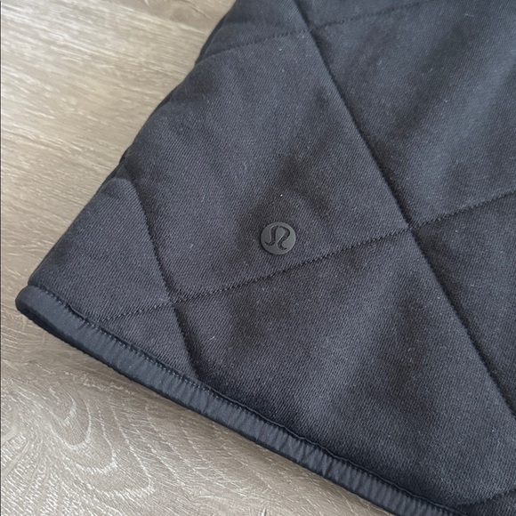 Lululemon Reversible Jacket - Picture 4 of 5